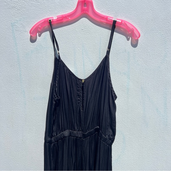 Black Loose Fit Wide Leg Spaghetti Strap Jumpsuit - Picture 6 of 10